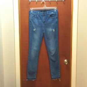 Women's Harper Blue Skinny Jeans Size 29 💙